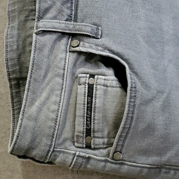 Calvin Klein shorts women’s size 12 grey city short size 12 - Picture 4 of 9